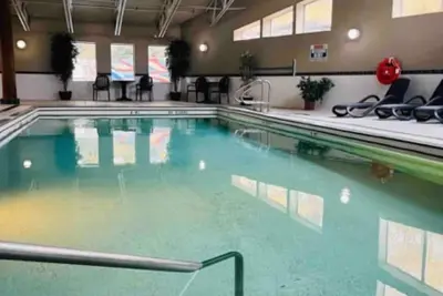 Image de Family-Friendly Penthouse with Valley Views