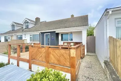 Image de Dream by the Sea - 2 Bed Bungalow with Deck with Sea View, Garden & Parking