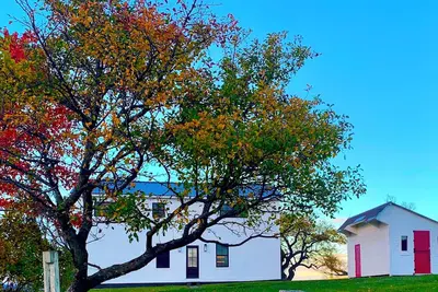 Image de Apple Tree Farmhouse in Warren, Vermont