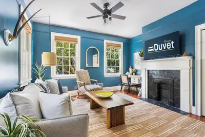 Image de Steps from King St | Historic Charm | The Sutton