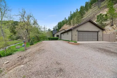 Image de Winter Special~Minutes to Deadwood~Garage~GameRoom