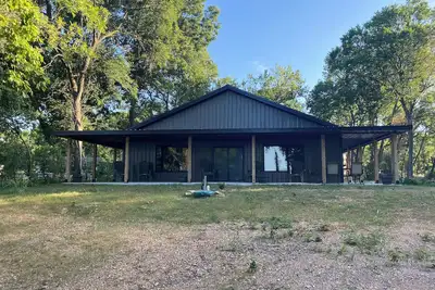 Image de Charming 3-bedroom lake house on amazing Grand Lake, Oklahoman on Monkey Island.