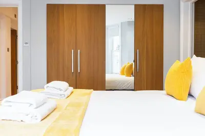 Image de Smart Kensington Retreat: 2br/2ba