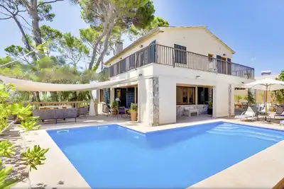 Villa 'Cala Estancia Mercedes' avec vue sur la mer, Wi-Fi et climatisation