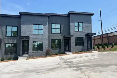 Image de Modern 2 Bedroom Condo steps away from Downtown Dalton