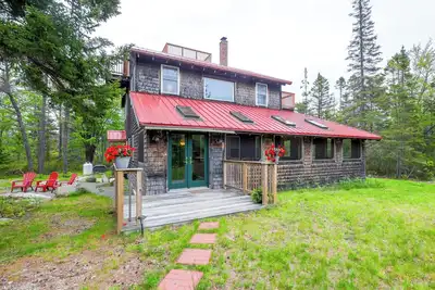 Image de Sand Cove House - privacy, space and natural beauty