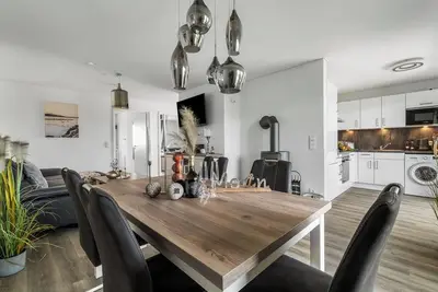 Image de Krosse Krabbe - Accessible, Infrared Sauna, Fireplace, Terrace, Ev Charging