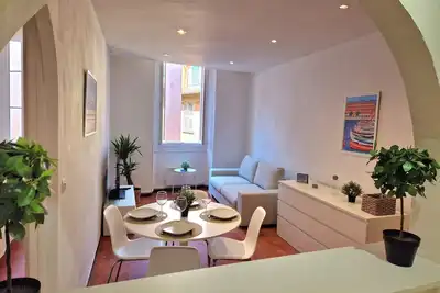 Image de Sublime appartement 4p. dans le Vieux-Nice