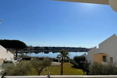 Image de Appartement rénové avec climatisation, terrasse et parking privé