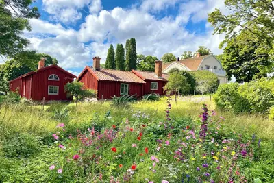 Image de Rural dream accommodation in heritage-listed cottages from the 18th century.