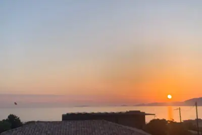 Image de Appartement 6 personnes vue mer et accès mer à pied, jardin 1200 mètres carré