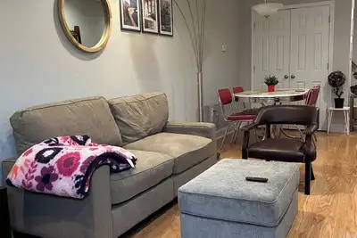 Image de 2-bedroom house in Highlandtown with Ac