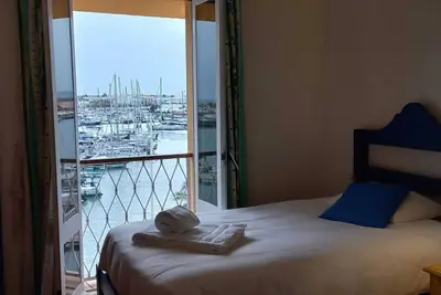 Image de 3-bedroom duplex apartment in Vilamoura Marina frontline with exclusive view
