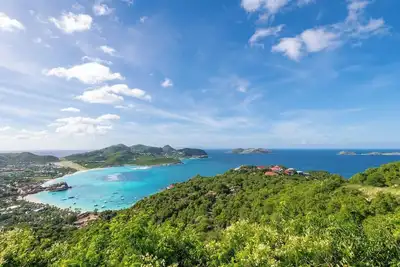 Image de Boutique villa in les Hauts de Saint Jean with stunning Eden Rock view