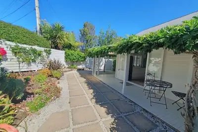 Image de The Hideaway - Walk to Oneroa Village