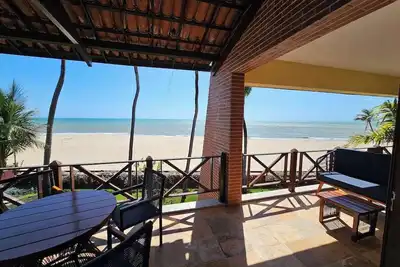 Image de Cumbuco Penthouse Oceanview Beachfront 2-bedroom apartment with Ac, WiFi