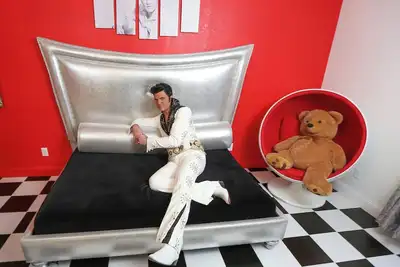 Image de Presley’s Penthouse 1800 Sq Ft with 2 King Beds Jacuzzi and Pool Table