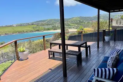 Image de Delightful Waterfront Home