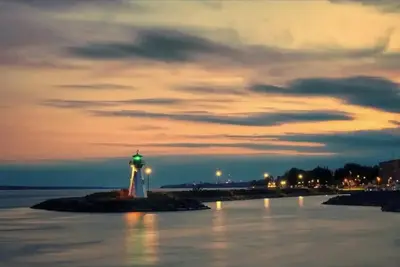 Image de Honeybee Haven - Dog Friendly, Free Parking, Wi-fi\n\n