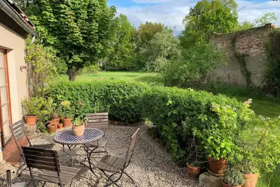 Image de Charmantes Kutscherhaus Mitten in Einer Waldlichtung, Ruhe, Weite, 1h ab Berlin