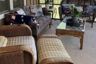 Delightful Two Bedroom Vacation Home on River Side