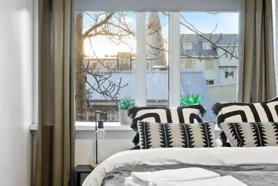 Image de MainStreet Apartment in the Heart of Reykjavík