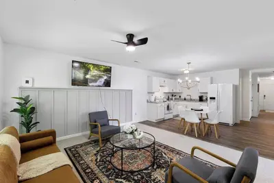 Image de Serene 4br Ranch near Elon Uni - Sleeps 8!