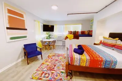 Image de Accessible South Beach Unit w/ Free Perks