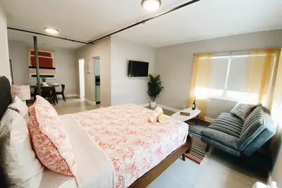 Image de Spacious Unit | Free Beach Chairs | Near Ocean