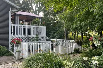 Image de Peaceful Vacation Spot Near Whitewater Lake – Modern Comfort Meets Nature!