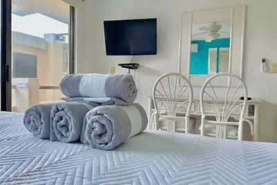 Beachfront 3 Bedroom Apartment in Cancun