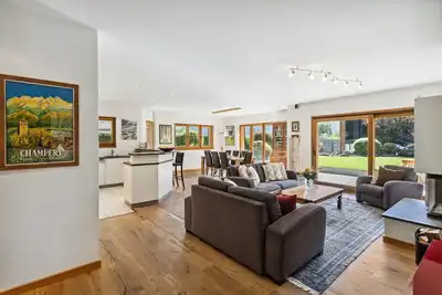 Image de Appartement haut-de-gamme situé au centre de Champéry, proche Palladium, remontées mécaniques et tou
