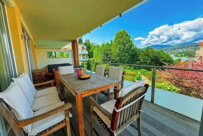 Image de 2-Bedroom Apartment, Terrace, Private Lake Access