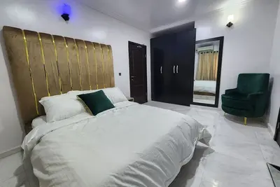 Image de Cozy 2-bedroom bnb in beautiful Palmgrove Estate Ilupeju Lagos with Ac & WiFi