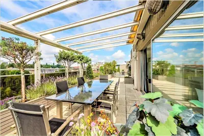 Image de Unique à Bruxelles : penthouse de charme (160m2 + 80m2) avec vue panoramique!