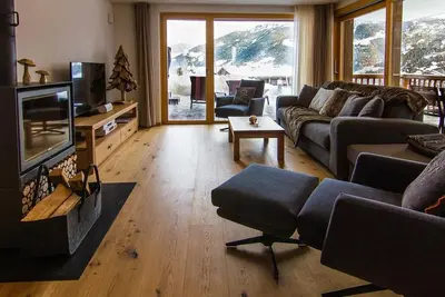 Image de Luxury Apartment, 2 Bedrooms with Jacuzzi Chalet Rahas A Grimentz - By Mrs Miggins