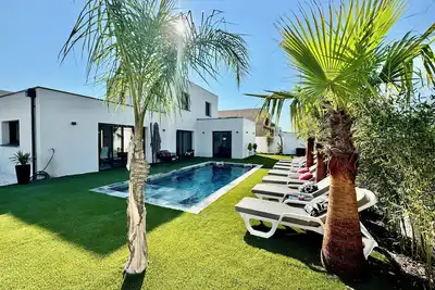 Image de Villa Vanille Luxe Cap d’Agde  8 personnes piscine chauffée jardin tropical