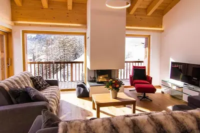 Image de Luxury Duplex, 4 Bedroom Chalet Rahas A Grimentz - By Mrs Miggins