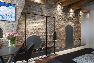 Image de Officine Cavour Casa dei Leoni