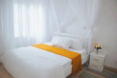 Image de Spacious 4-bedroom bungalow in lovely Nairobi with WiFi, international airport
