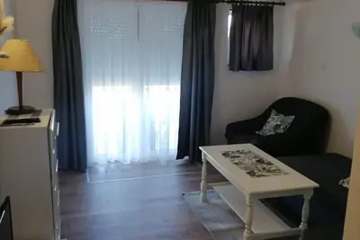 Image de Apartments Libertas - One Bedroom Apartment with Balcony and Sea View - (4)