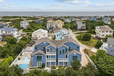 Image de 1892 - Carolina Bliss - Large Corolla Escape | Sleeps 30, Pool & Beach
