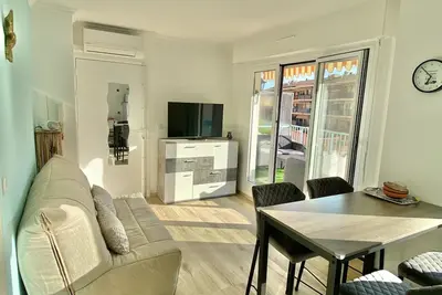 Image de Cosy dernier étage à Menton