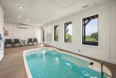 Image de Mountain View Manor - Luxury Cabin