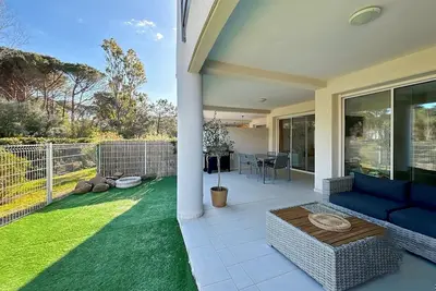 Image de Appartement Calvi – Cœur de ville, plage à 300m