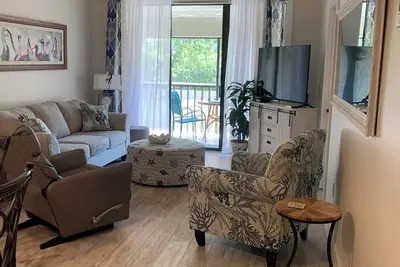 Image de Luxurious 2 bed + 2 Bath close to Img and beaches