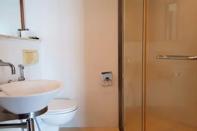Image de 2 bedroom fully furnished sea view apartment
