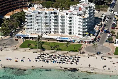 Appartement au bord de la mer à Cala Millor