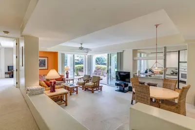 Image de Palms at Wailea Garden Villas 2 Bedroom 2 Bath