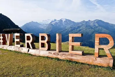 Image de Penthouse duplex in the heart of Verbier with private Jacuzzi